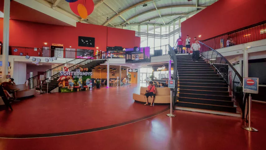 Nous sommes ici, dans le cinéma